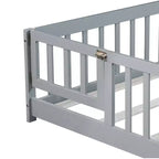 Letto a pavimento a grandezza naturale con recinzione e porta, sponde letto a pavimento in legno di gomma grigio