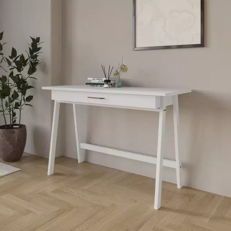 Scrivania in legno Serafina