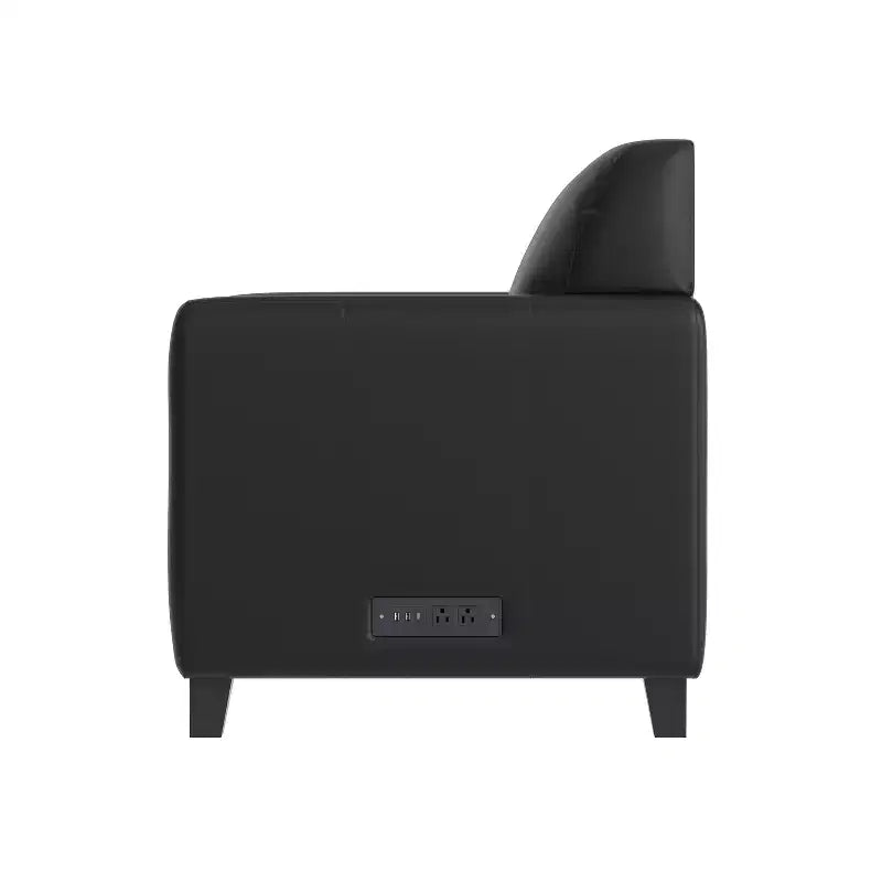 Poltrona da ricevimento Agent in LeatherSoft Nera con Pannello di Ricarica sul Lato Destro, Include 2 Prese di Corrente, 2 Porte USB, 1 Porta USB-C, Gambe in Legno Massello